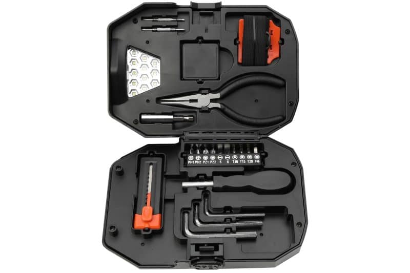 Built2Work Flashlight 22 Piece Tool Set - 3
